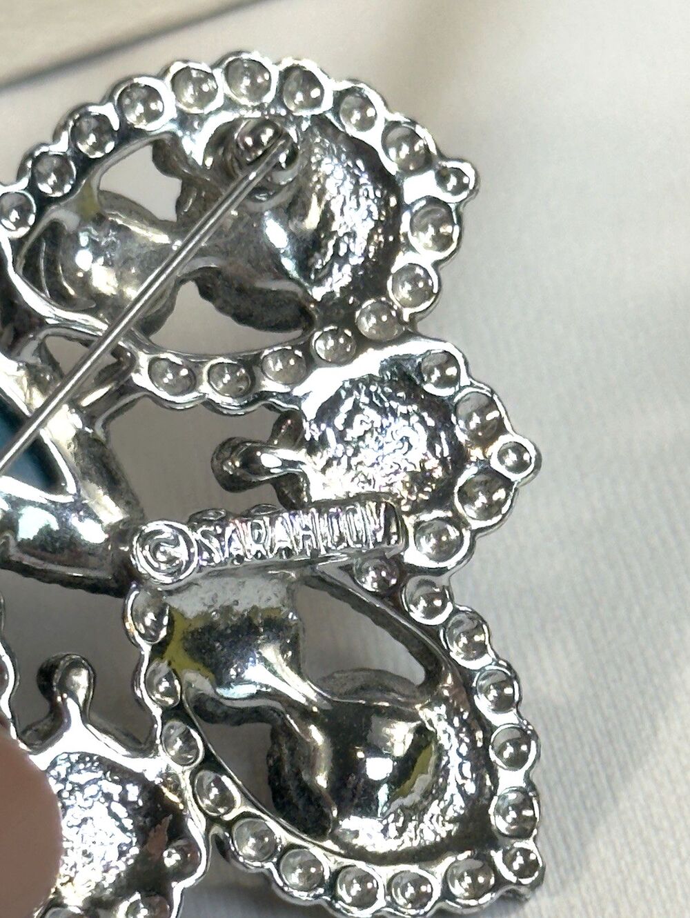 Vintage 1974 Sarah Coventry “Imperial” convertible brooch and pendant. - Picture 5 of 12